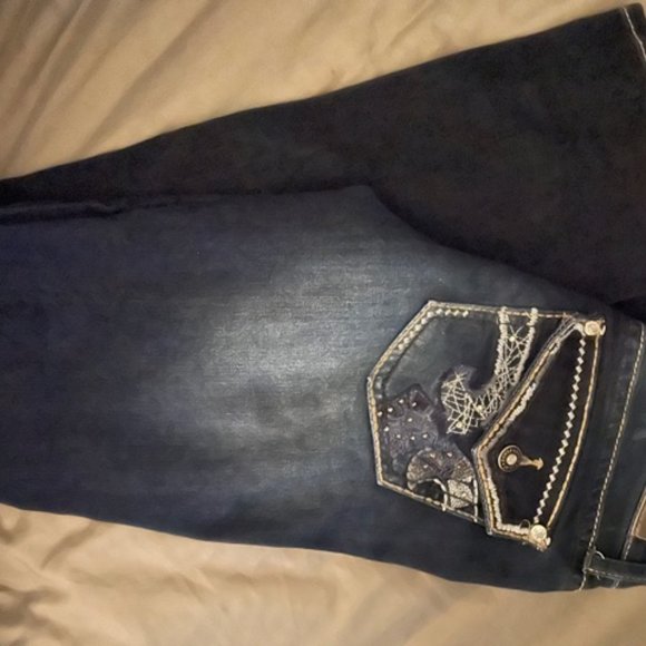 Hydraulic Lola Distressed Micro Boot Jeans - Picture 3 of 6